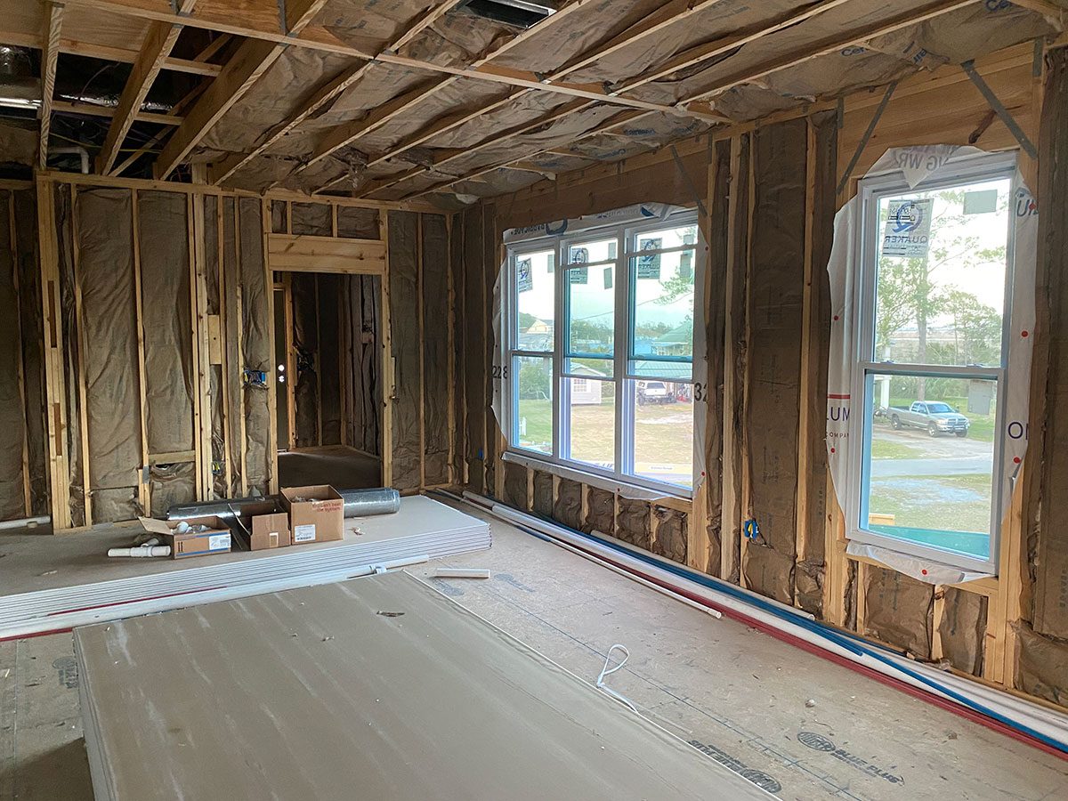 Fiberglass batt insulation in residential framing — Mississippi